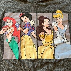 #114D Disney Princess Tee, Size Medium, Mermaid, Snow White, Beauty, Cinderella